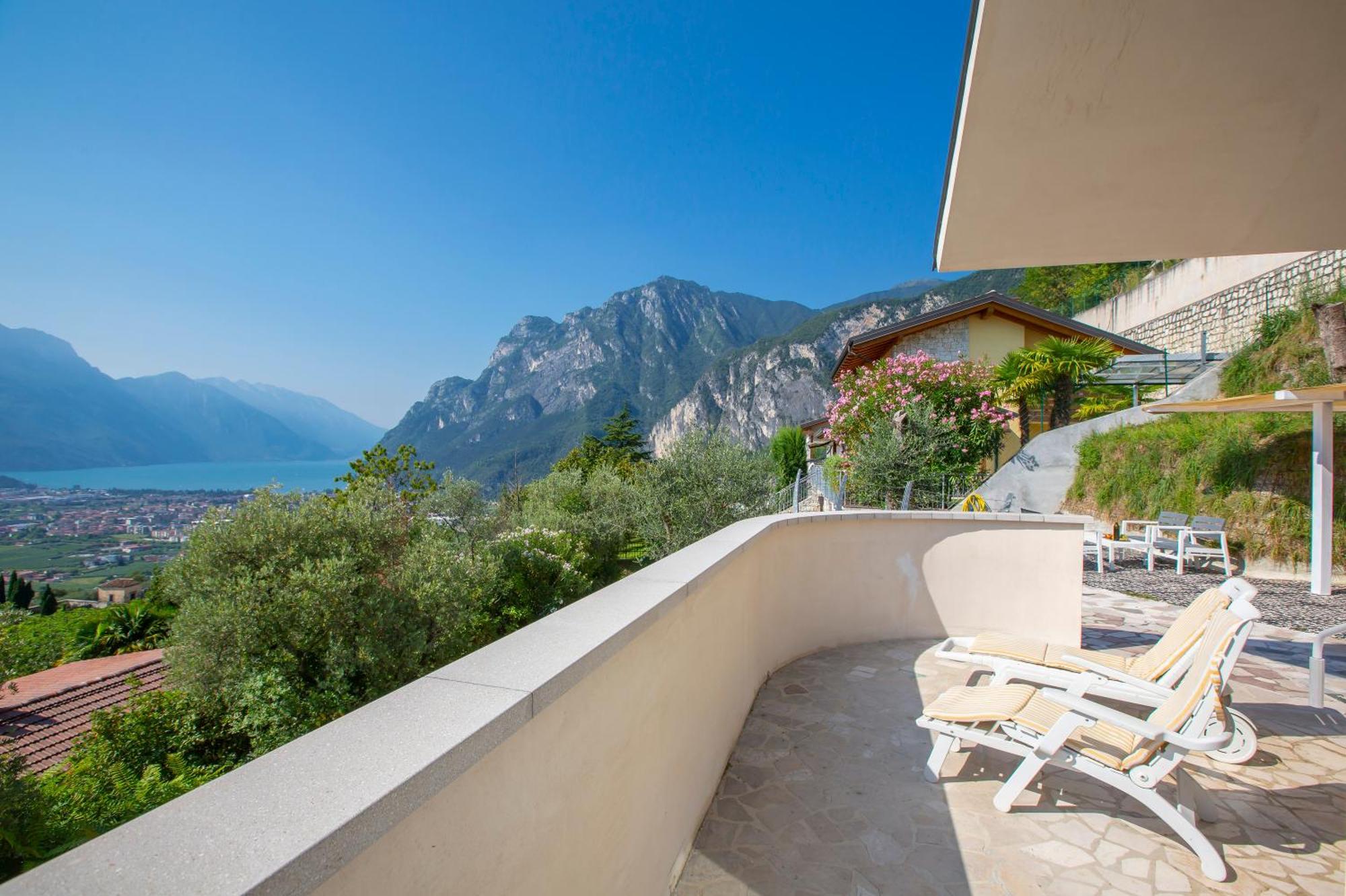Casa Rene - Happy Rentals Tenno Zewnętrze zdjęcie
